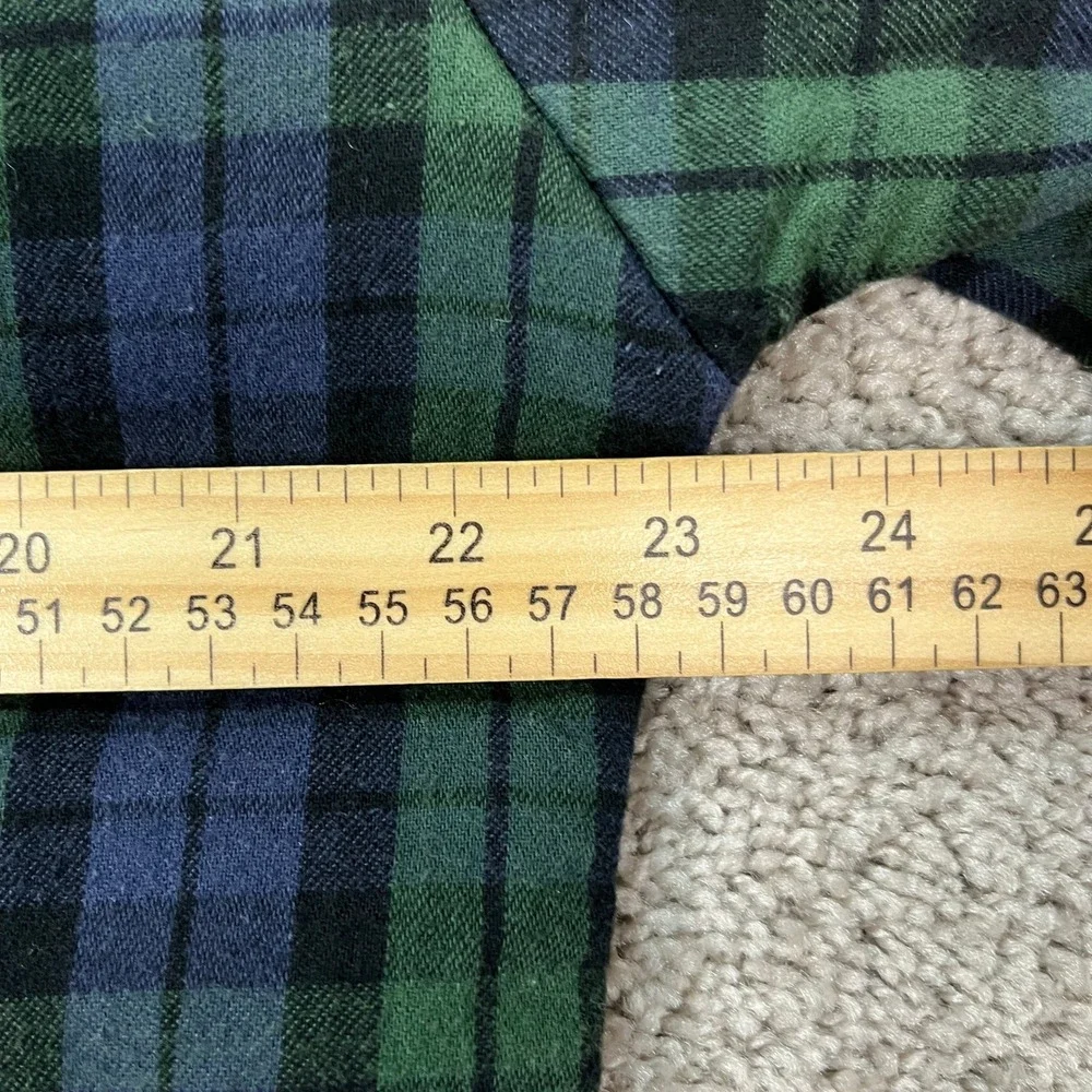 Woolrich Button Down Flannel Mens Medium Green Blue Plaid Quilted Lining Shacket - Picture 7 of 9